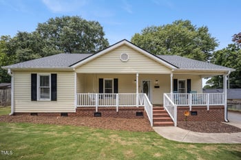 304 Smith St, Clayton, NC 27520