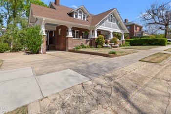 304 Summitt Dr, Sanford, NC 27330