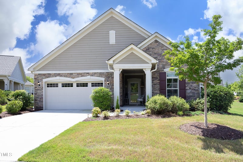 304 Summitview Lp, Cary, NC 27519