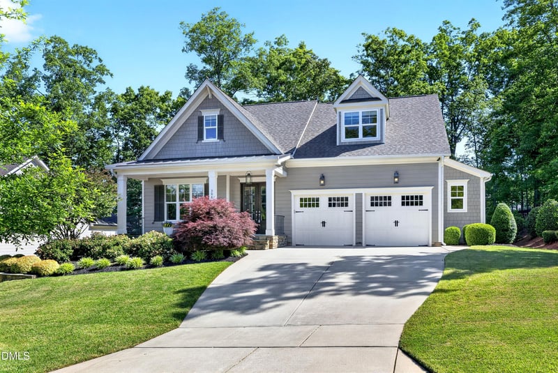 304 Sunset Glade Cir, Fuquay Varina, NC 27526
