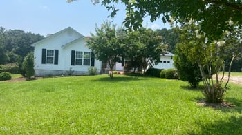 304 Topeaka Ln, Willow Springs, NC 27592