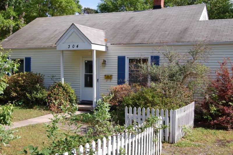 304 Waldo St, Cary, NC 27511