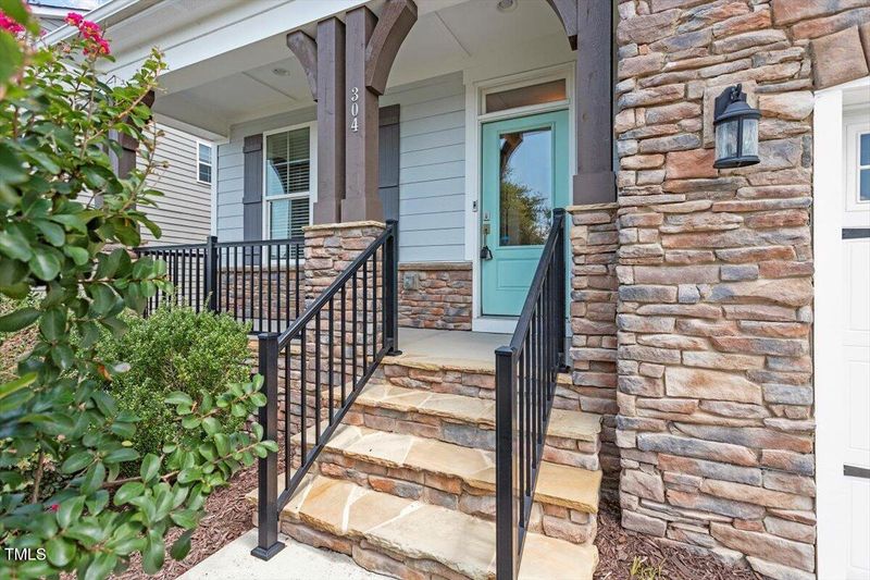 304 White Iris Loop, Cary, NC 27519