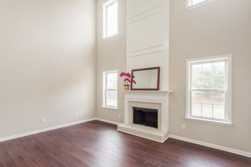 304 Winward Pointe Dr, Durham, NC 27703