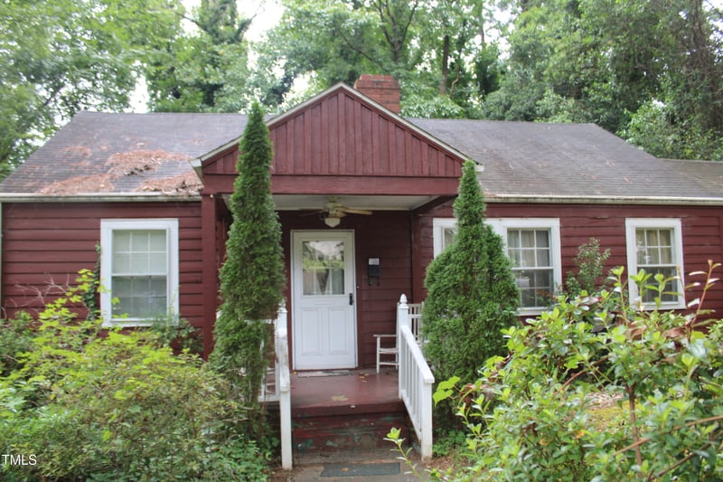 3048 Lewis Farm Rd, Raleigh, NC 27607