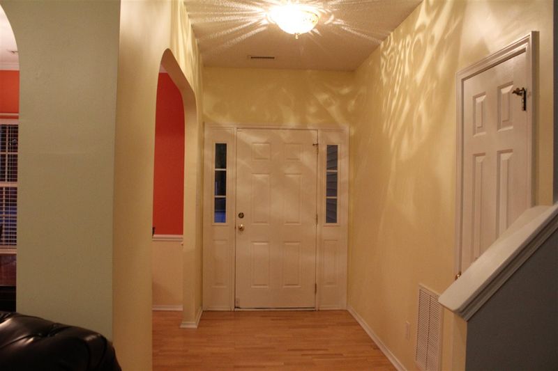 3049 Buttonwood Ln, Clayton, NC 27520