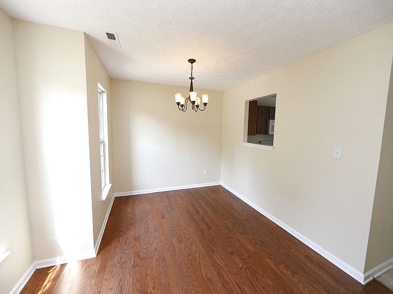 3049 Slippery Elm Dr, Raleigh, NC 27610
