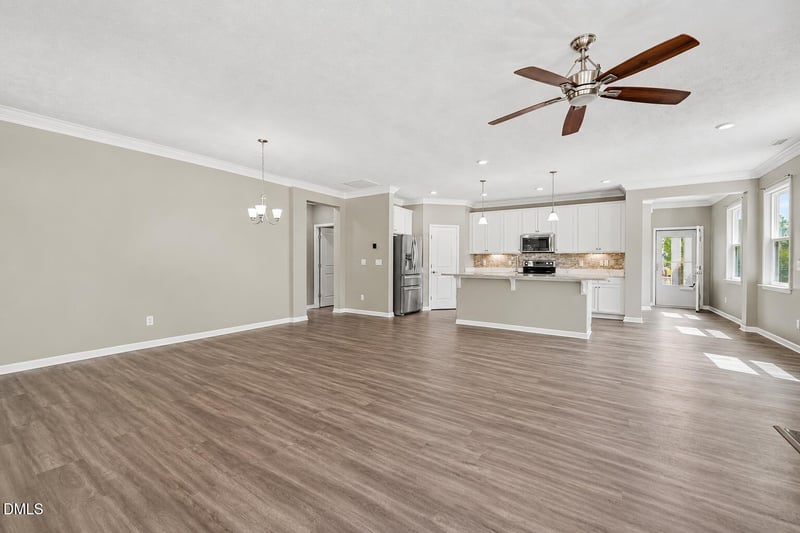 3049 Willow Ranch Dr, Fuquay Varina, NC 27526