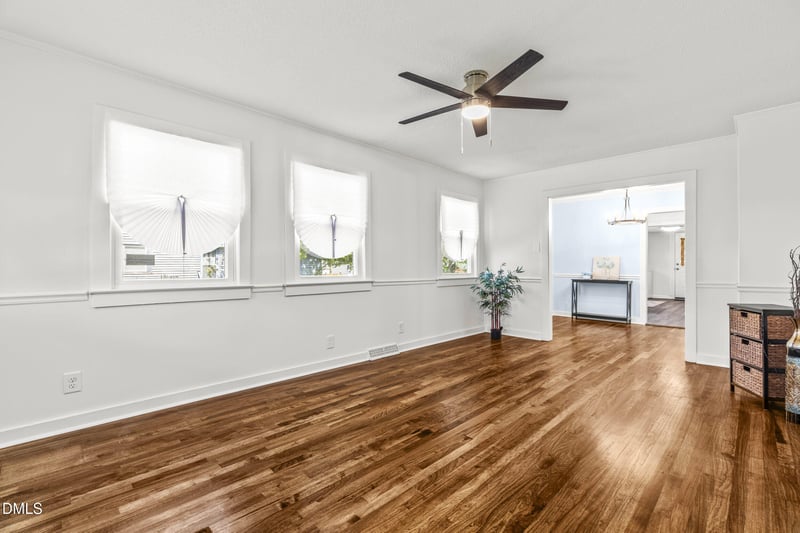 305 10th St, Erwin, NC 28339