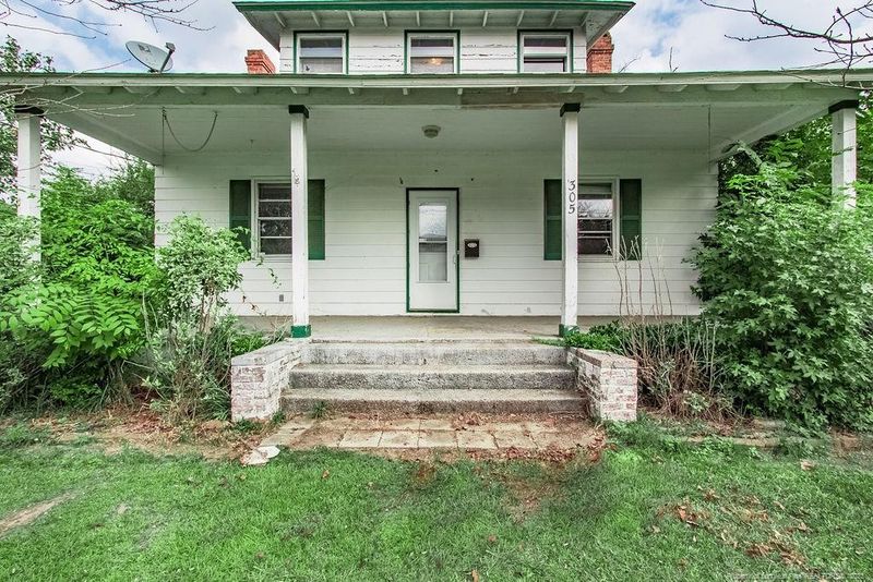 305 S 17 Th St, Erwin, NC 28339