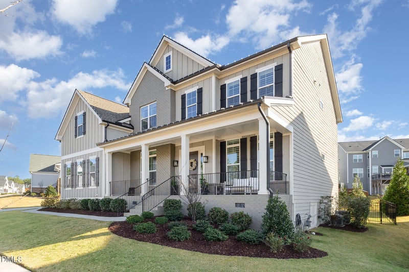 305 Addison Pond Dr, Holly Springs, NC 27540