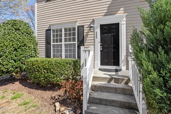 305 Anterbury Dr, Apex, NC 27502