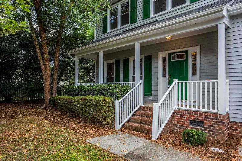 305 Arlington Rg, Cary, NC 27513