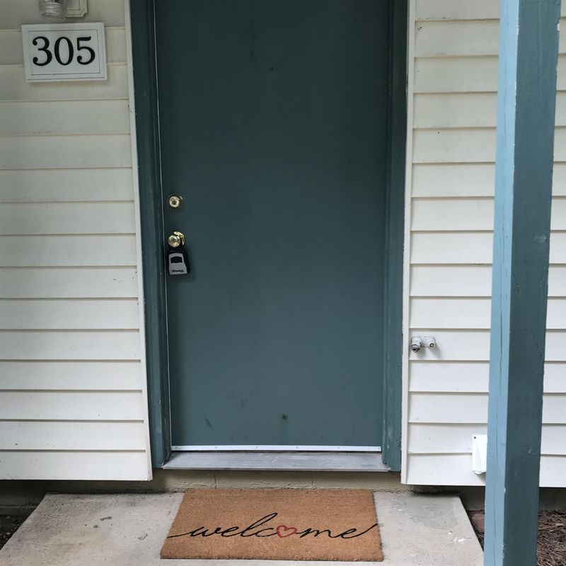 305 Ashley Forest Rd #305, Chapel Hill, NC 27514