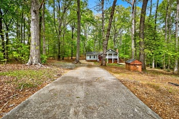 305 Beechwood Hill Dr, Raleigh, NC 27603