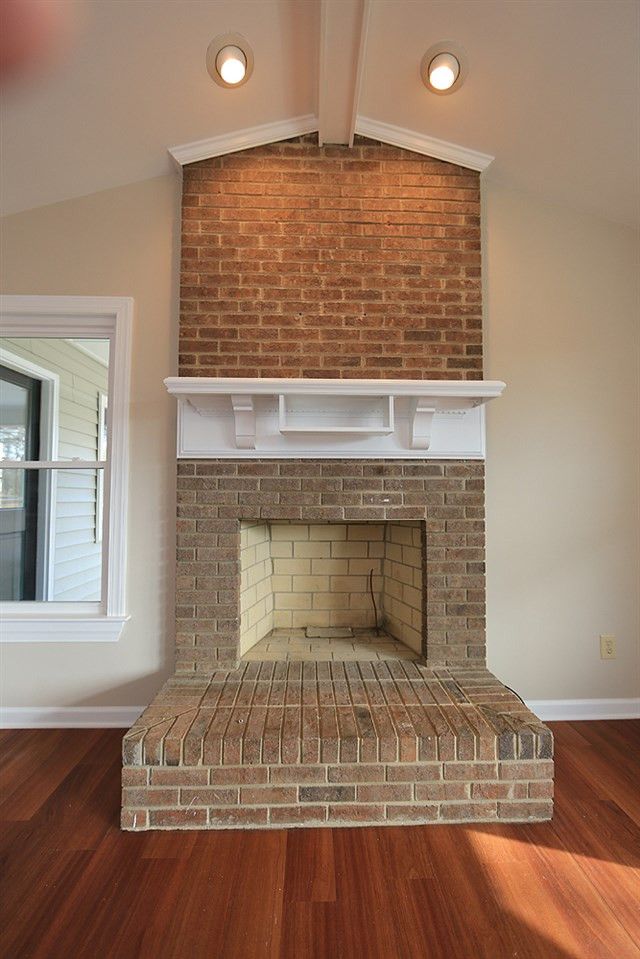 305 Blair Dr, Garner, NC 27529