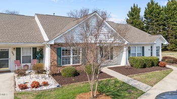 305 Bowen Lake Dr, Kernersville, NC 27284