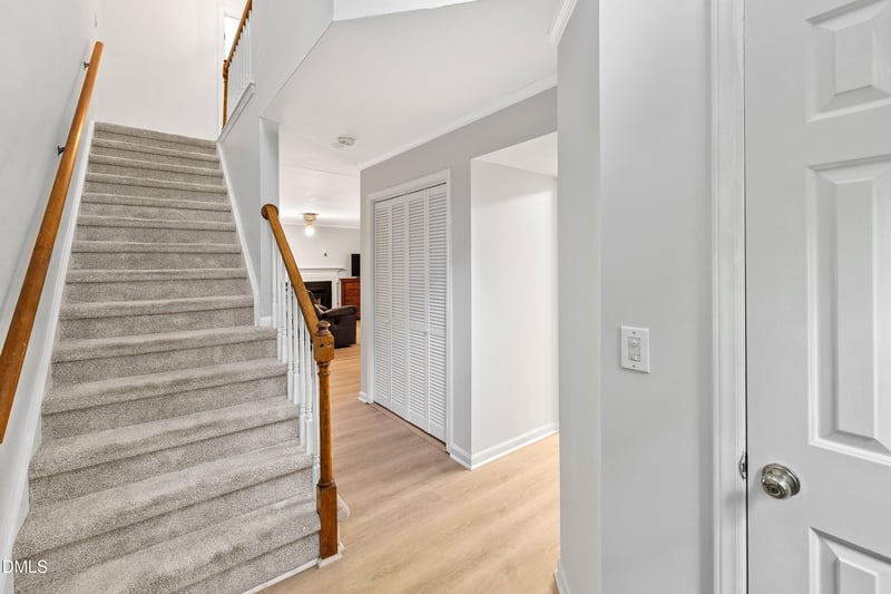 305 Broad Leaf Cir, Raleigh, NC 27613