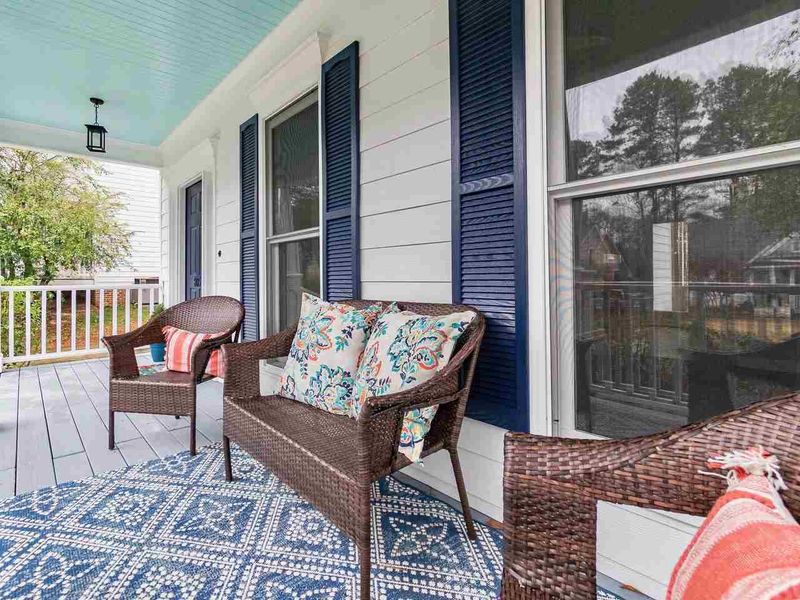 305 Burnt Pine Ct, Apex, NC 27502