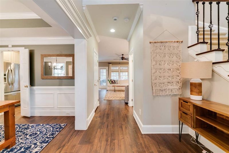 305 Cameron Glen Dr, Apex, NC 27502