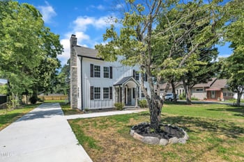 305 Canary St, Dunn, NC 28334