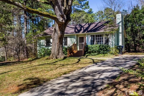 305 Catalpa Ct, Raleigh, NC 27609