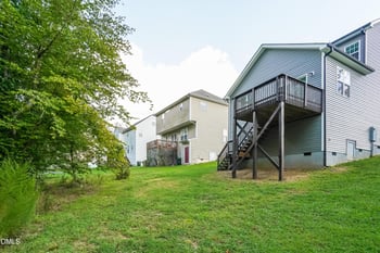 305 Chamberlain Dr, Clayton, NC 27527