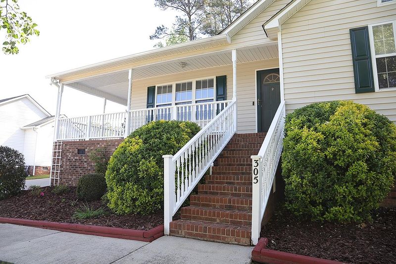 305 Chapwith Rd, Garner, NC 27529