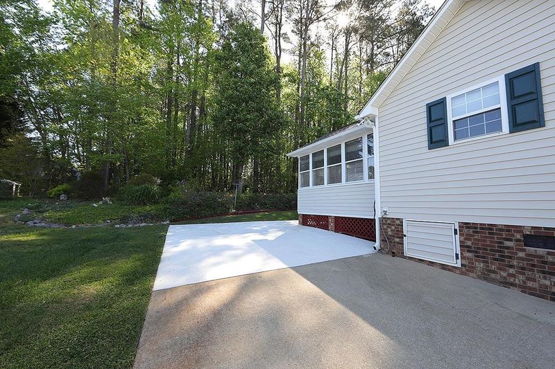 305 Chapwith Rd, Garner, NC 27529