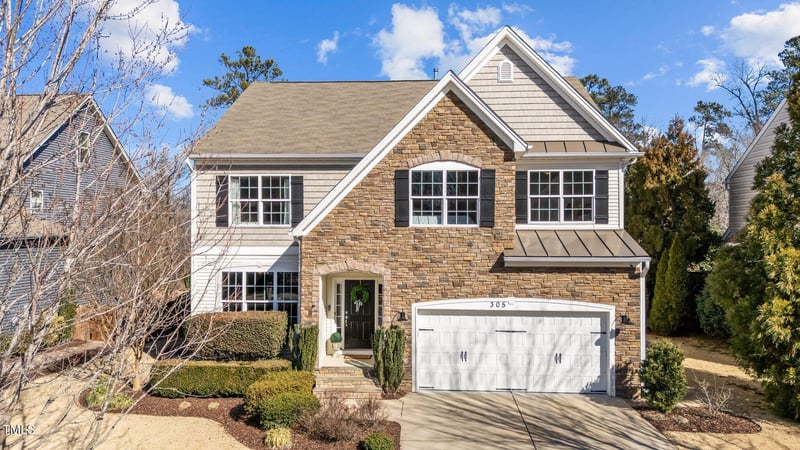 305 Covenant Rock Ln, Holly Springs, NC 27540