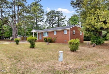 305 Cox Maddox Rd, Sanford, NC 27332
