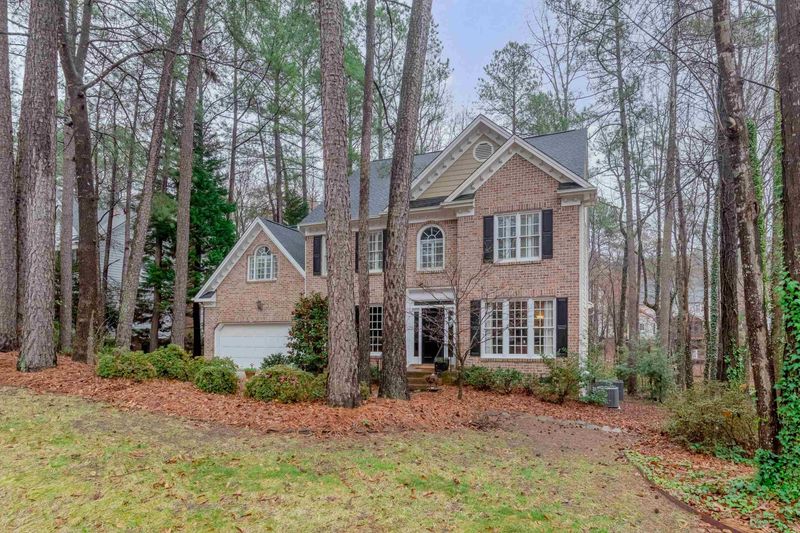 305 Cranborne Ln, Cary, NC 27519