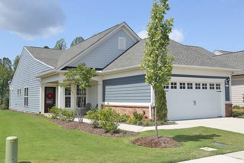 305 Currituck Ln, Durham, NC 27703