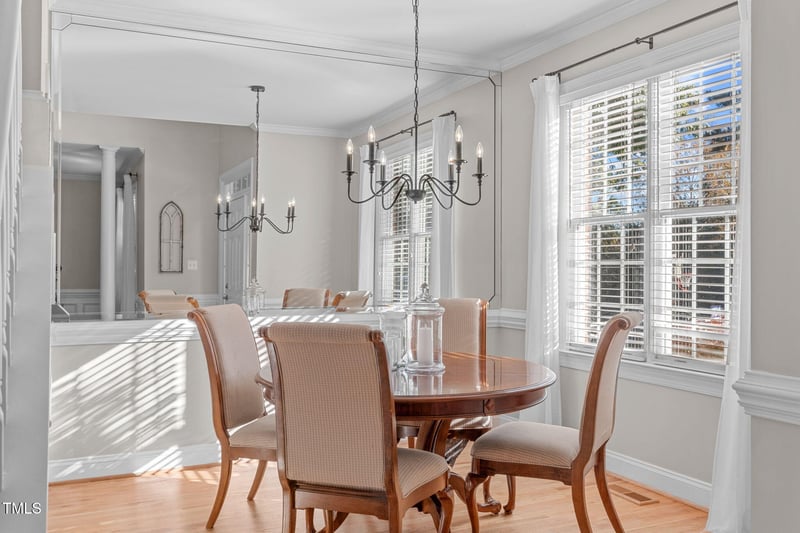 305 Elam St, Holly Springs, NC 27540