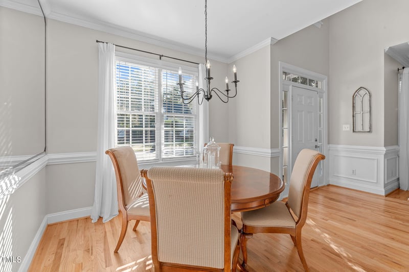 305 Elam St, Holly Springs, NC 27540