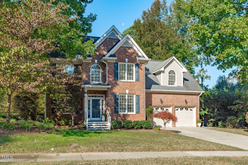 305 Elam St, Holly Springs, NC 27540