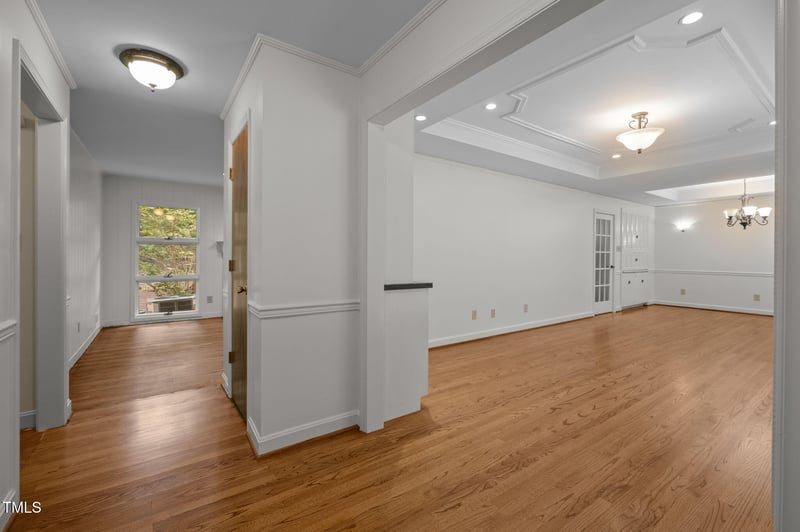 305 Elliott Rd, Chapel Hill, NC 27514
