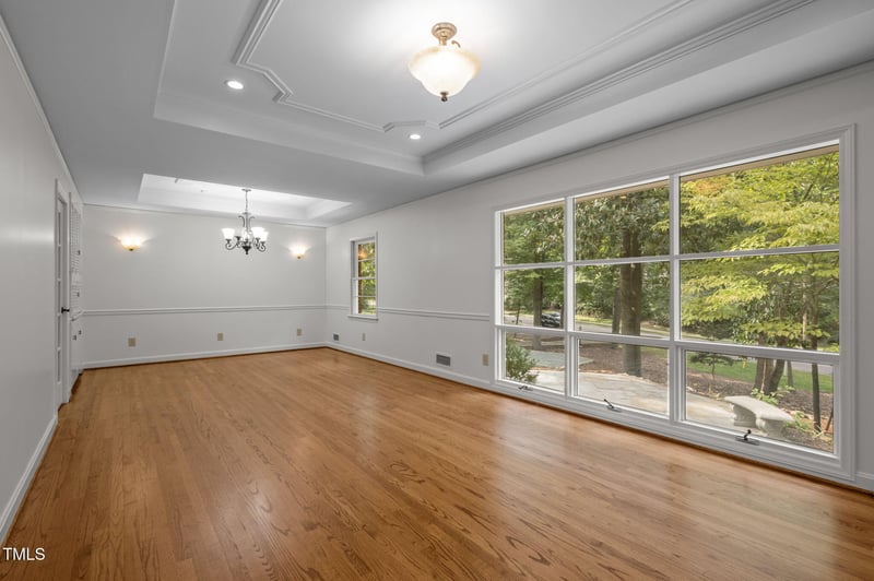 305 Elliott Rd, Chapel Hill, NC 27514