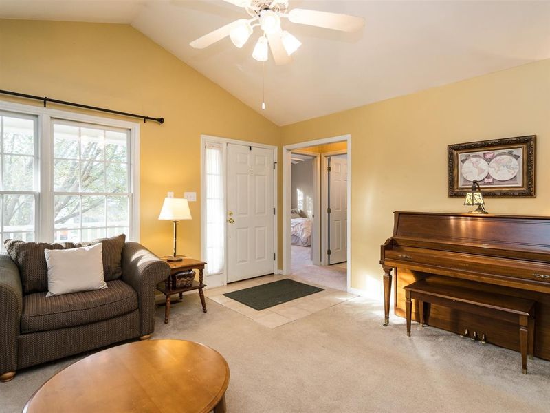 305 Estate Dr, Apex, NC 27502