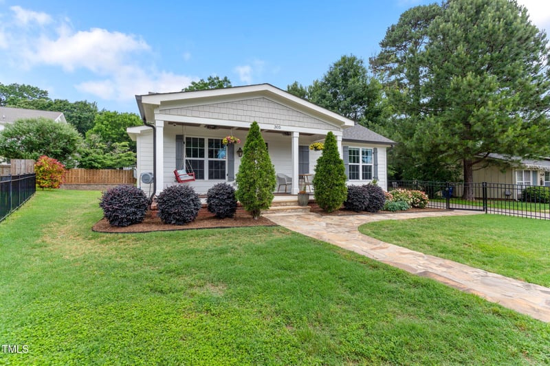 305 Georgetown Rd, Raleigh, NC 27608