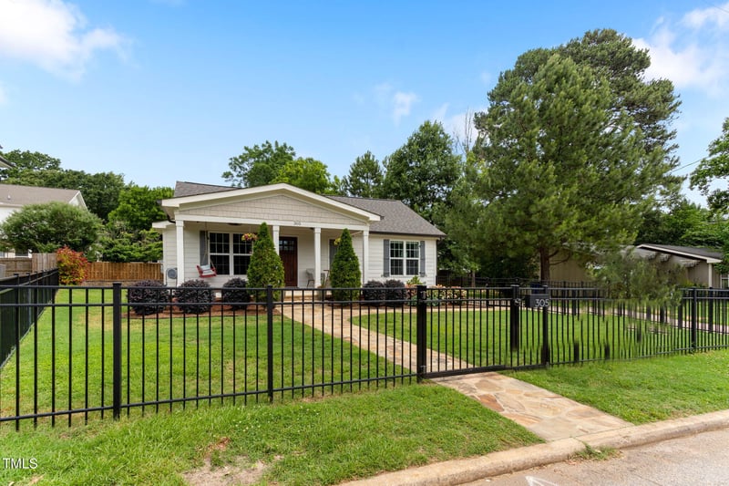 305 Georgetown Rd, Raleigh, NC 27608