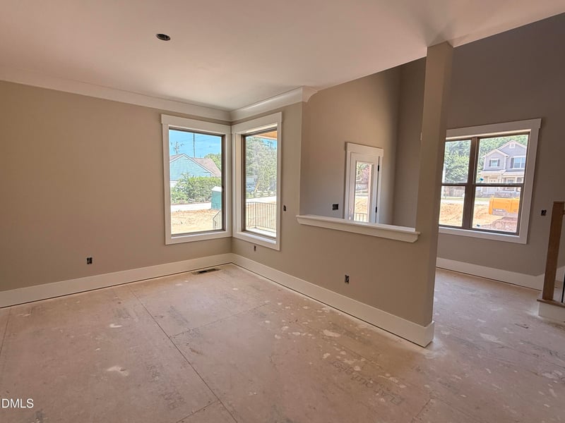 305 Grigsby Ave, Holly Springs, NC 27540
