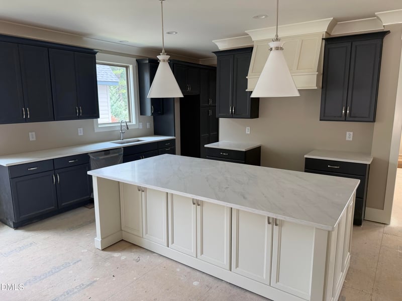 305 Grigsby Ave, Holly Springs, NC 27540