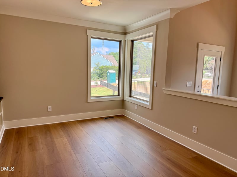 305 Grigsby Ave, Holly Springs, NC 27540