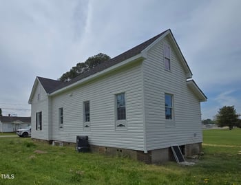 305 Harnett St, Benson, NC 27504