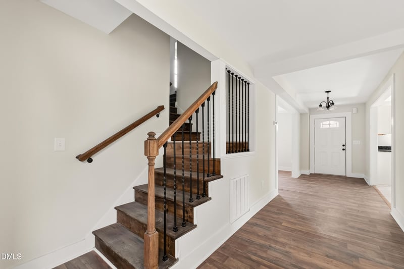 305 E Harnett St, Benson, NC 27504