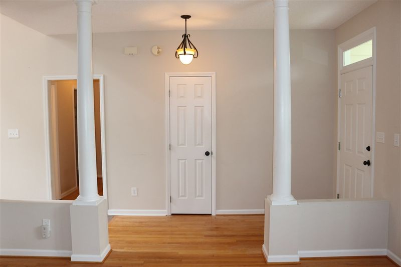 305 Highland Trl, Chapel Hill, NC 27516