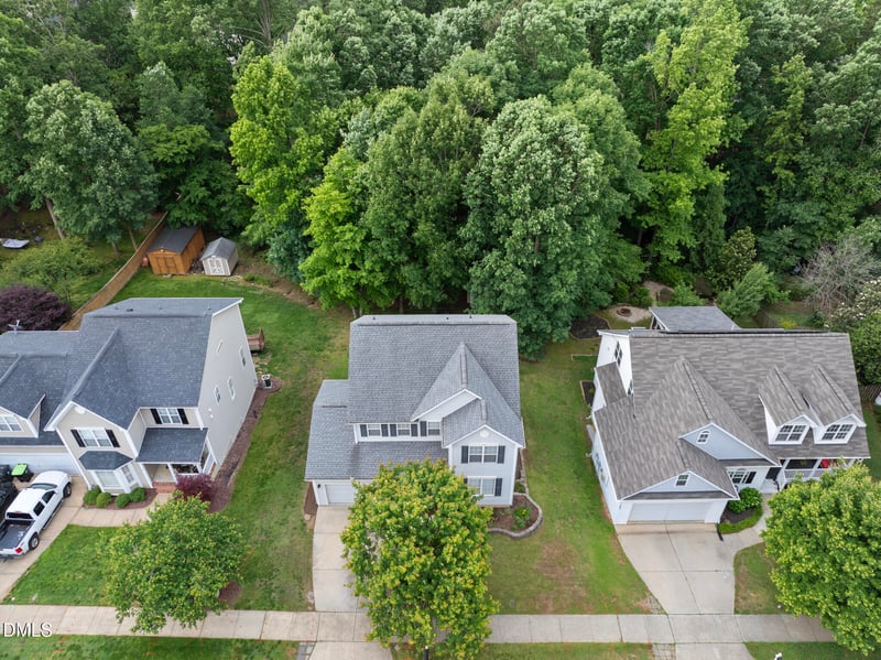 305 Holly Thorn Tc, Holly Springs, NC 27540