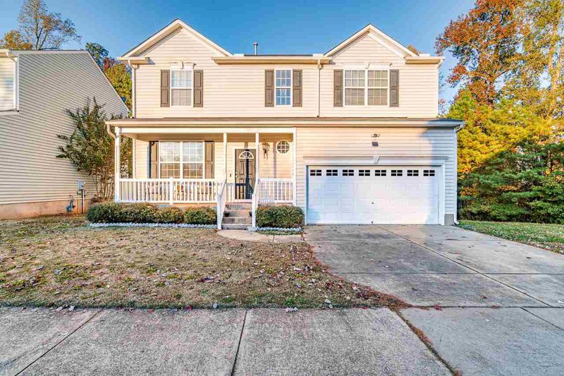 305 Jasper Point Dr, Holly Springs, NC 27540