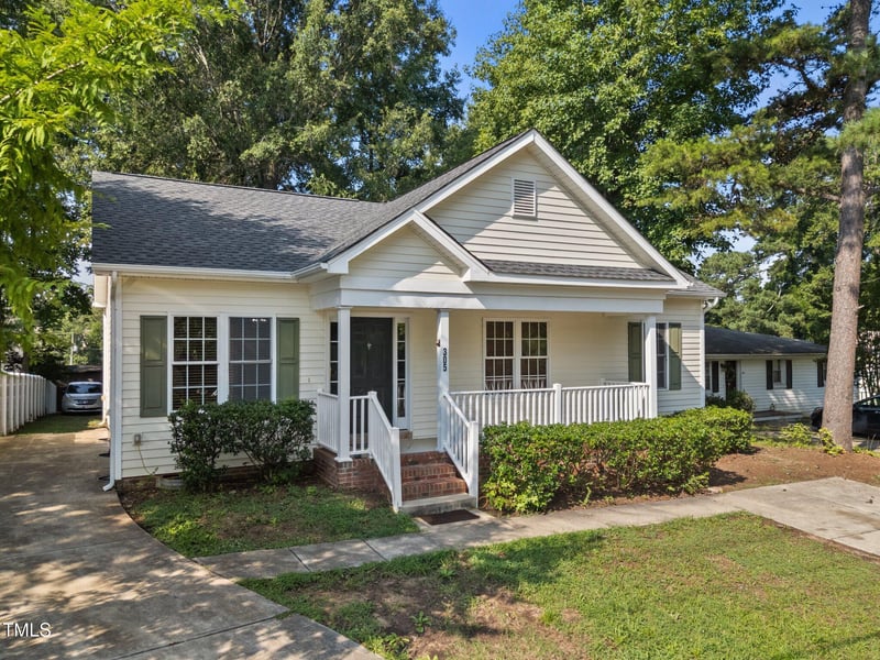 305 Justice Heights St, Apex, NC 27502